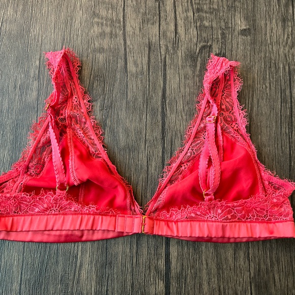 Bralette - Picture 5 of 5